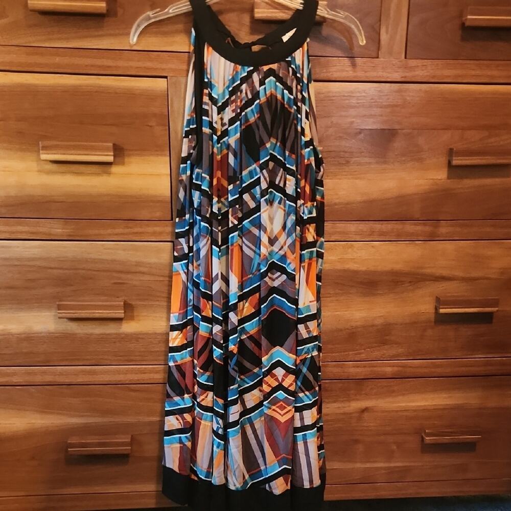 ECI Vibrant Geometric Sleeveless Loose Swing Flowy Large Midi Dress